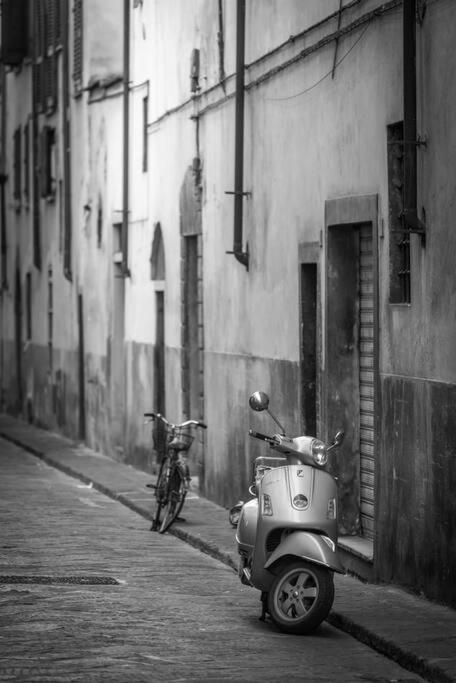 Central Florence Charm - Walk To All Sights By Likehomeflorence Extérieur photo